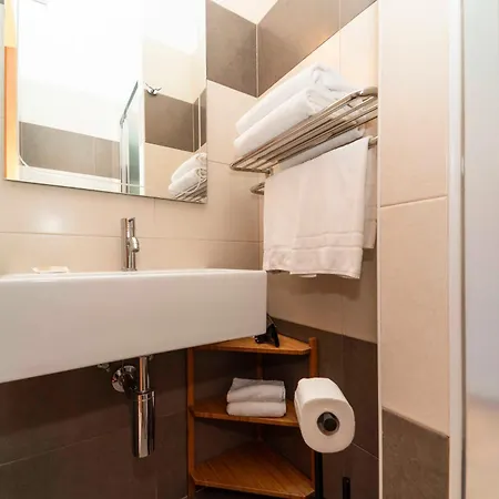 Πανσιόν Residenza Carducci