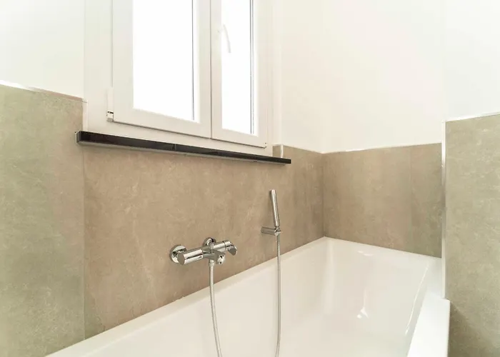 Residenza Carducci 게스트하우스 *