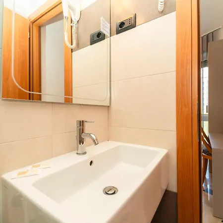 Residenza Carducci Konukevi