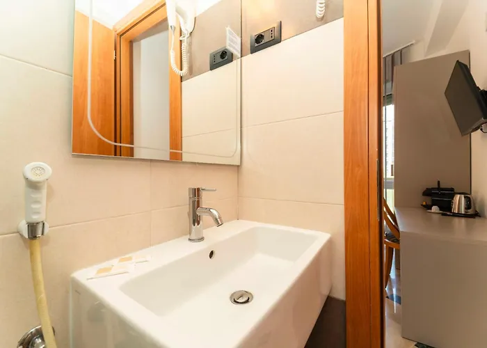 Residenza Carducci Πανσιόν