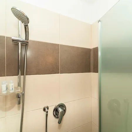 بيت ضيافة Residenza Carducci تورينو